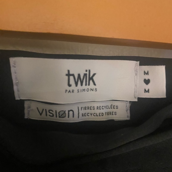 Simon’s Twik Satin Wrap Skirt- Medium- Black - Picture 3 of 3